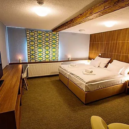 Na šustně Hotel