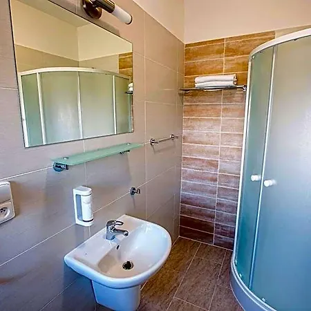 Na šustně Hotel 3*