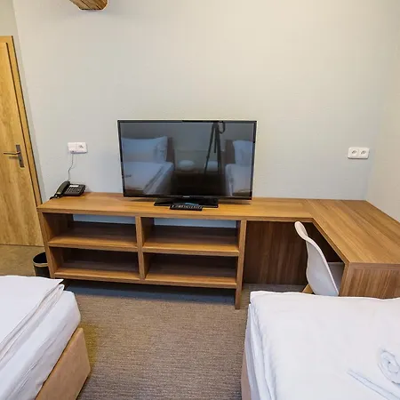 Na šustně