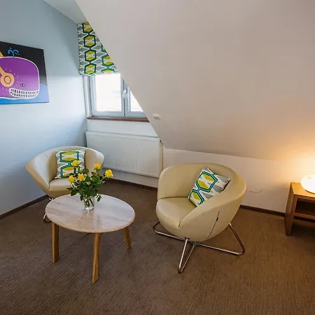 Hotel Na šustně 3*