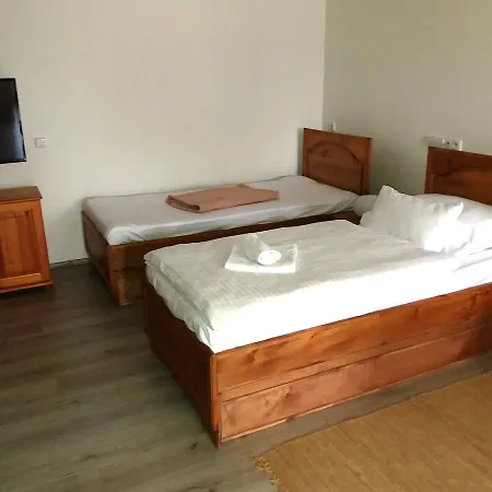 Hotel Na Sustne 3*