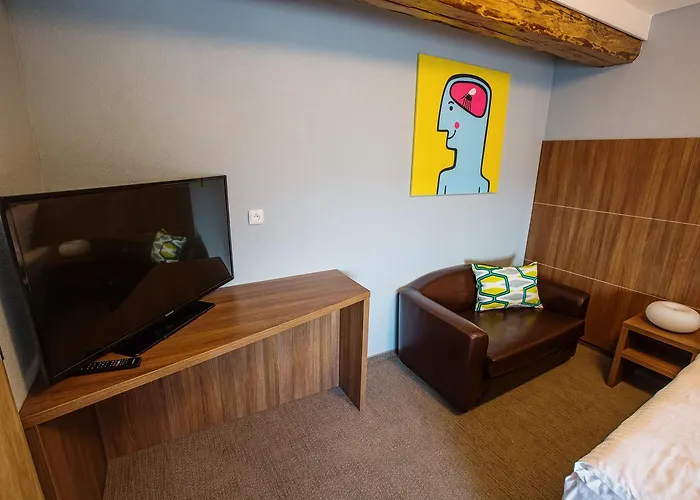 Hotel Na Sustne 3*